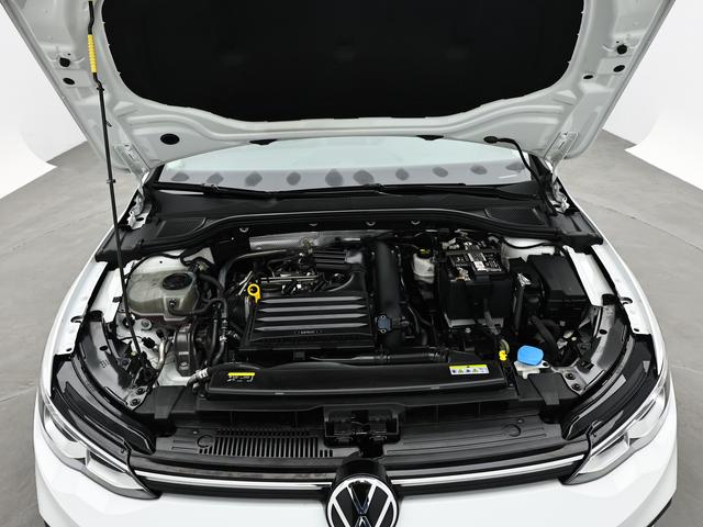 Volkswagen Golf Sportsvan 2023 thumb 8