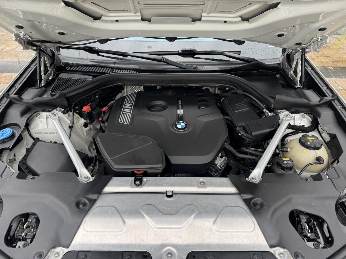 BMW X4 2019 thumb 4