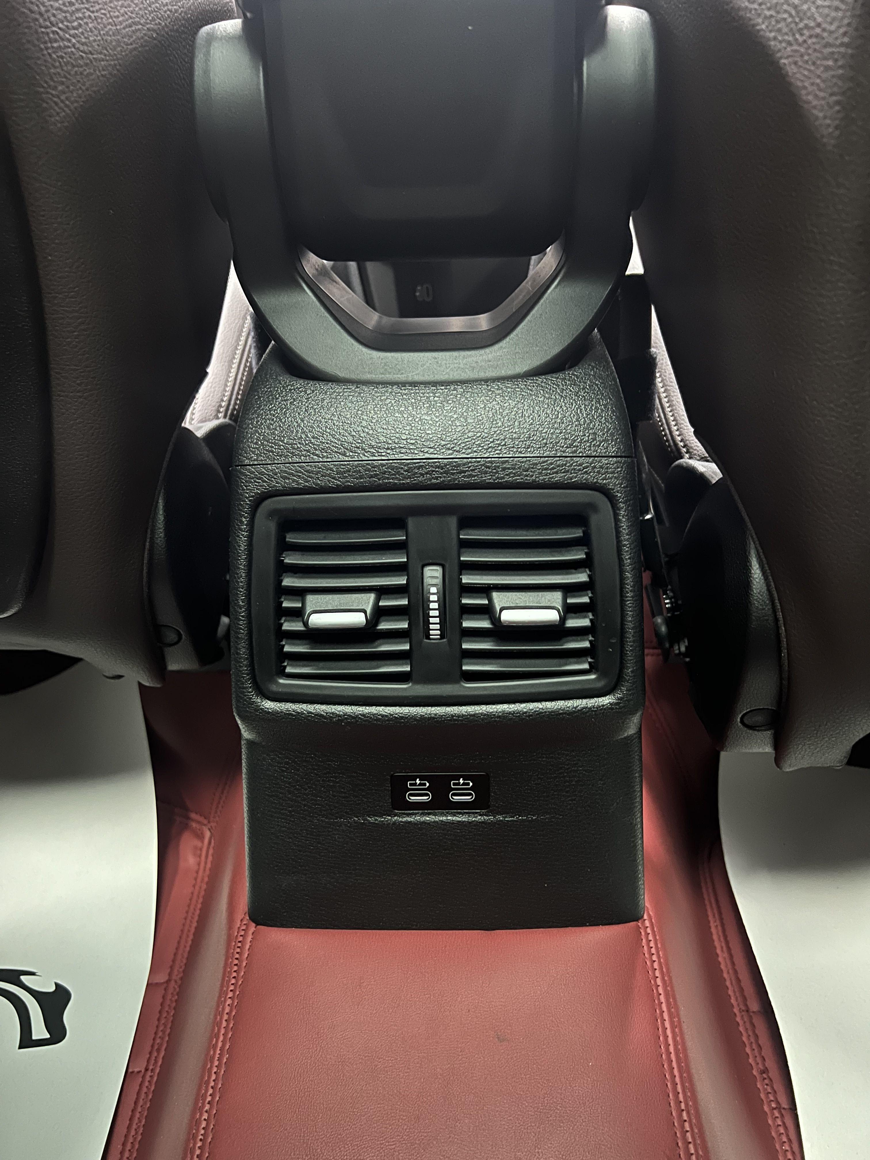 BMW X1 2022 thumb 5