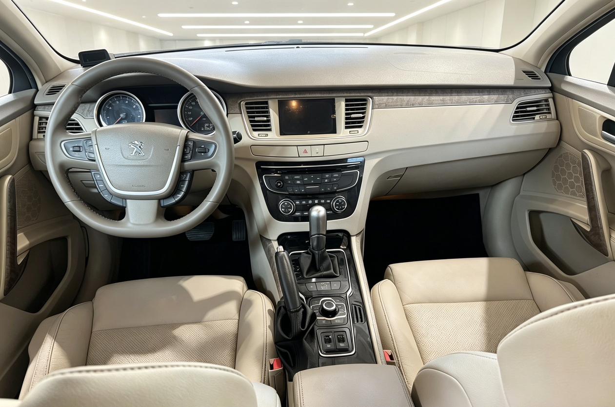 Peugeot 508 2013 thumb 5
