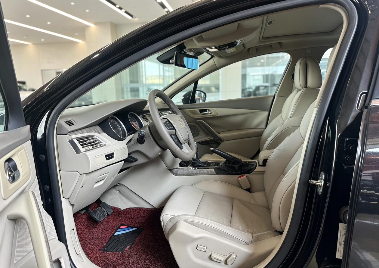 Peugeot 508 2013 thumb 6
