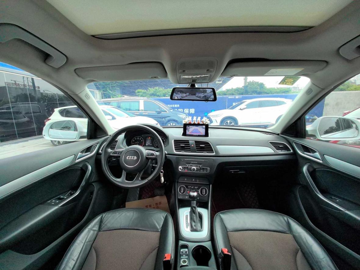 Audi Q3 2018 thumb 5