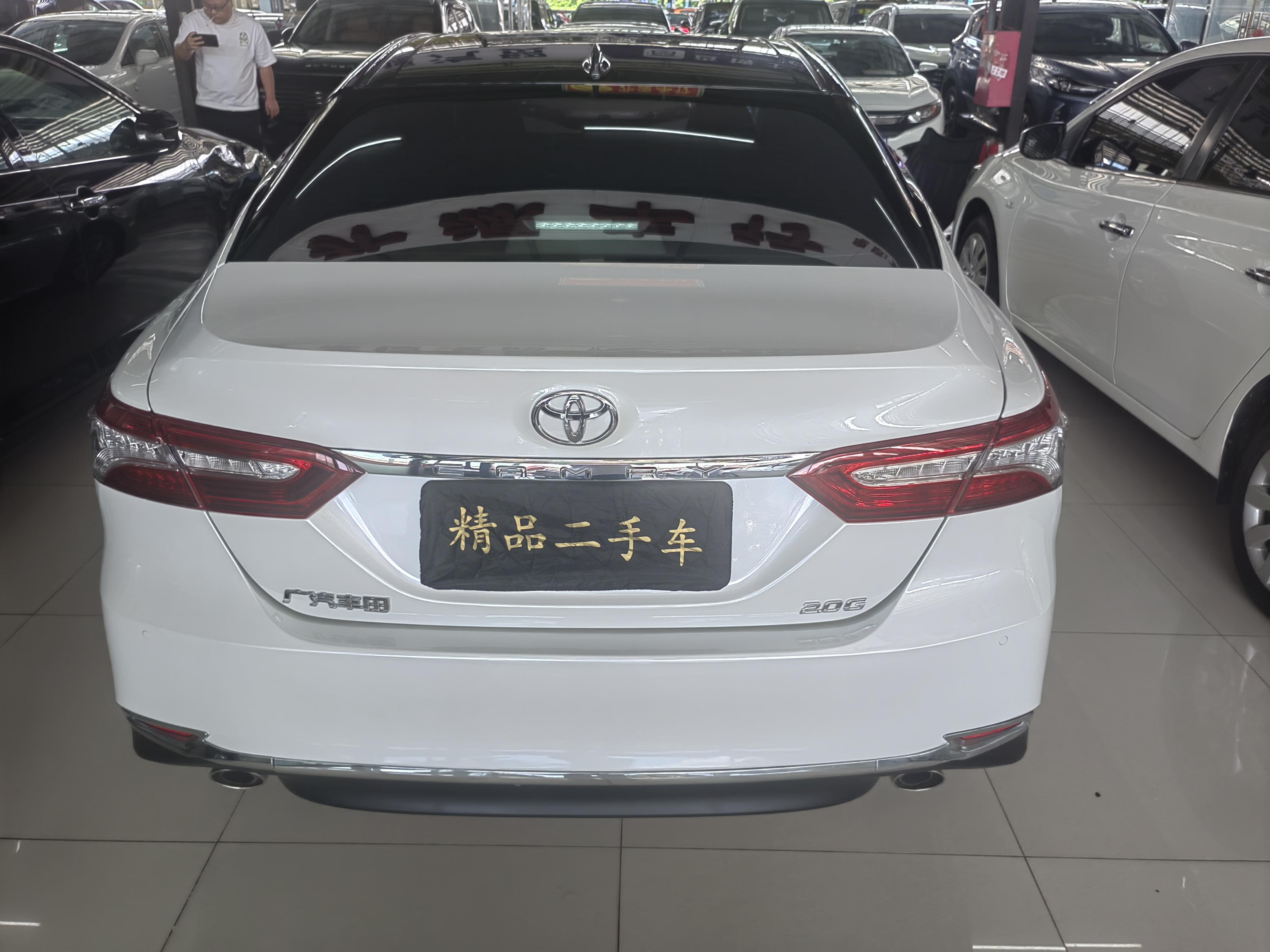 Toyota Camry 2023 thumb 3