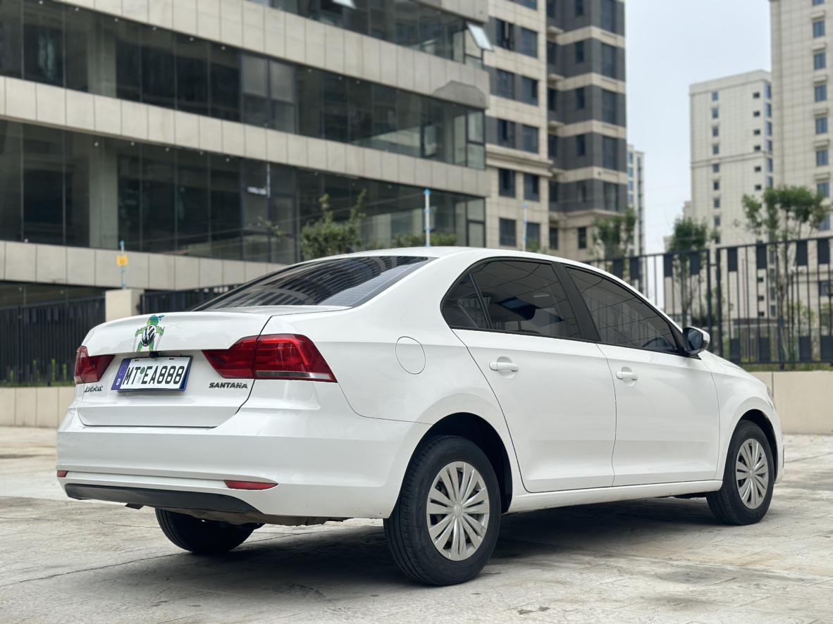 Volkswagen Santana 2019 thumb 5