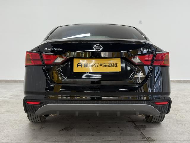Nissan Altima 2019 thumb 4