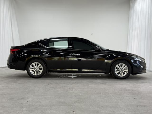 Nissan Altima 2019 thumb 6