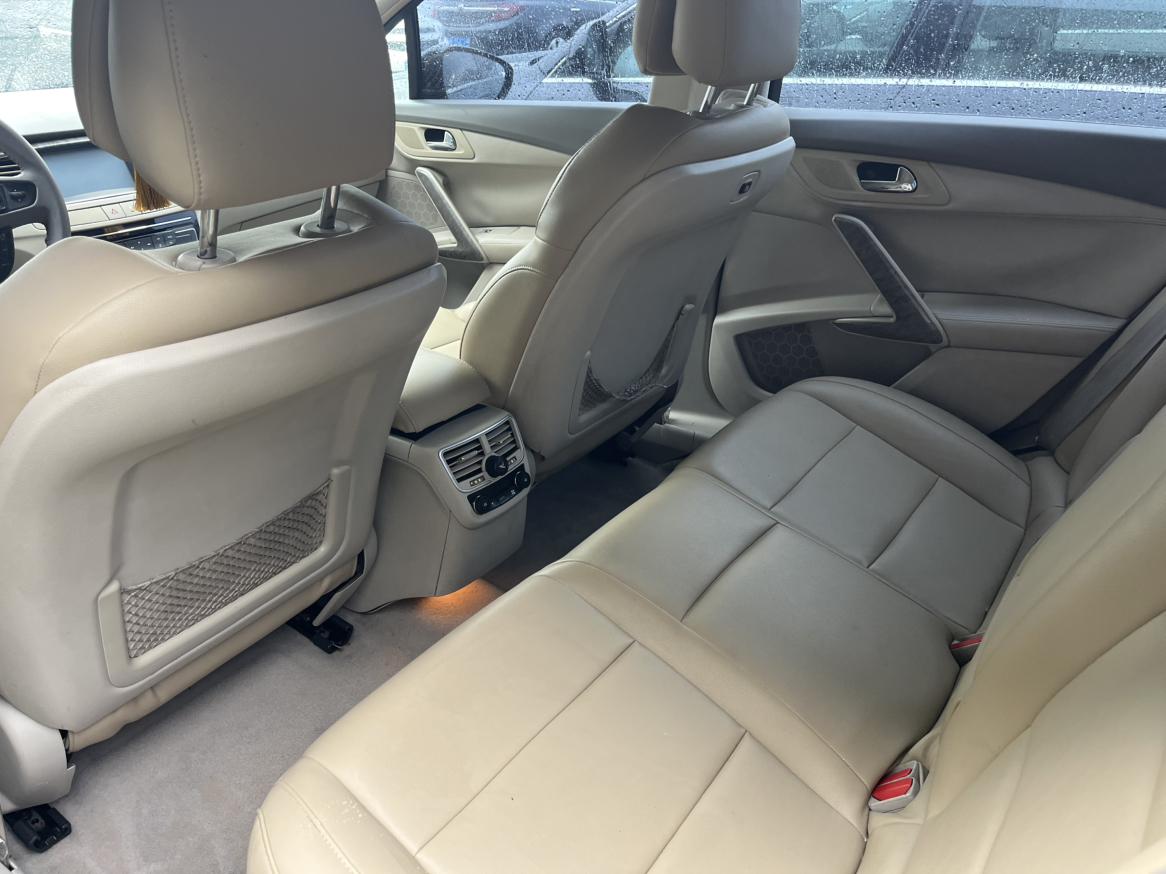 Peugeot 508 2011 thumb 8