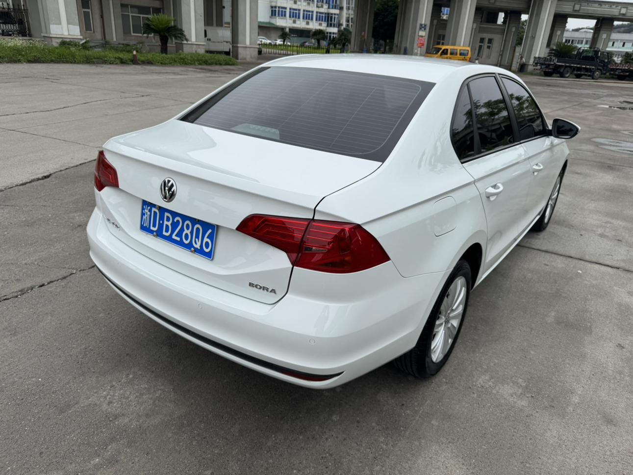 Volkswagen Bora 2021 thumb 4