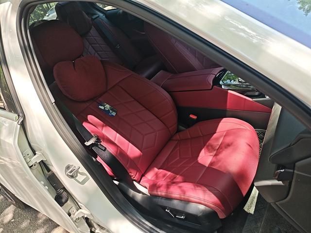 BMW 5 серии 2025 thumb 6