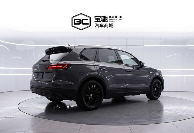 Volkswagen Touareg 2022 thumb 2