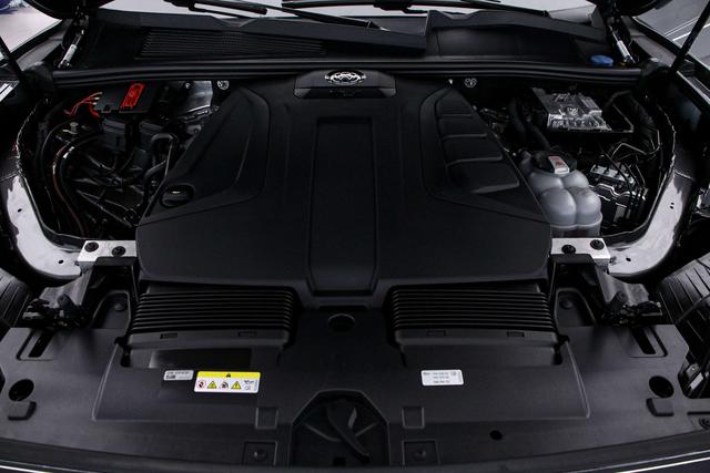 Volkswagen Touareg 2022 thumb 3