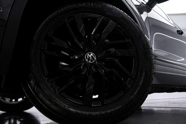 Volkswagen Touareg 2022 thumb 5