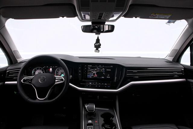 Volkswagen Touareg 2022 thumb 6