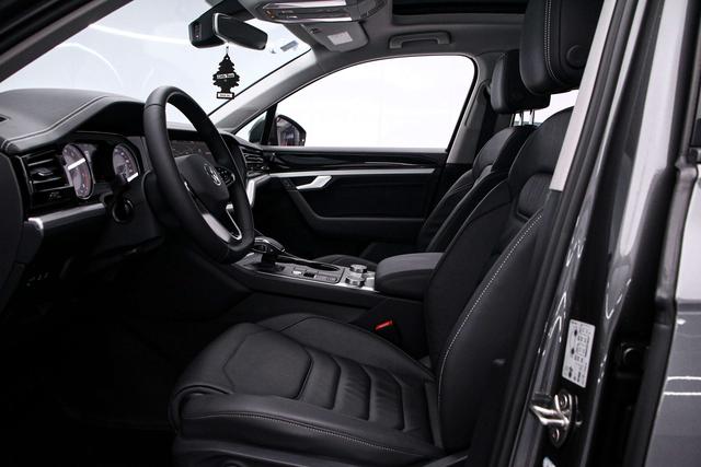 Volkswagen Touareg 2022 thumb 10