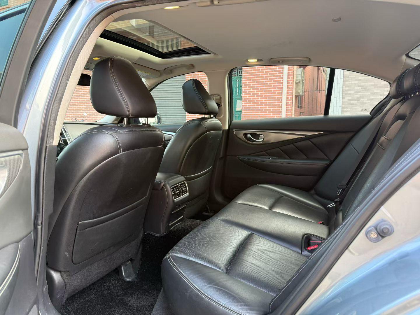 Infiniti Q50L 2016 thumb 7