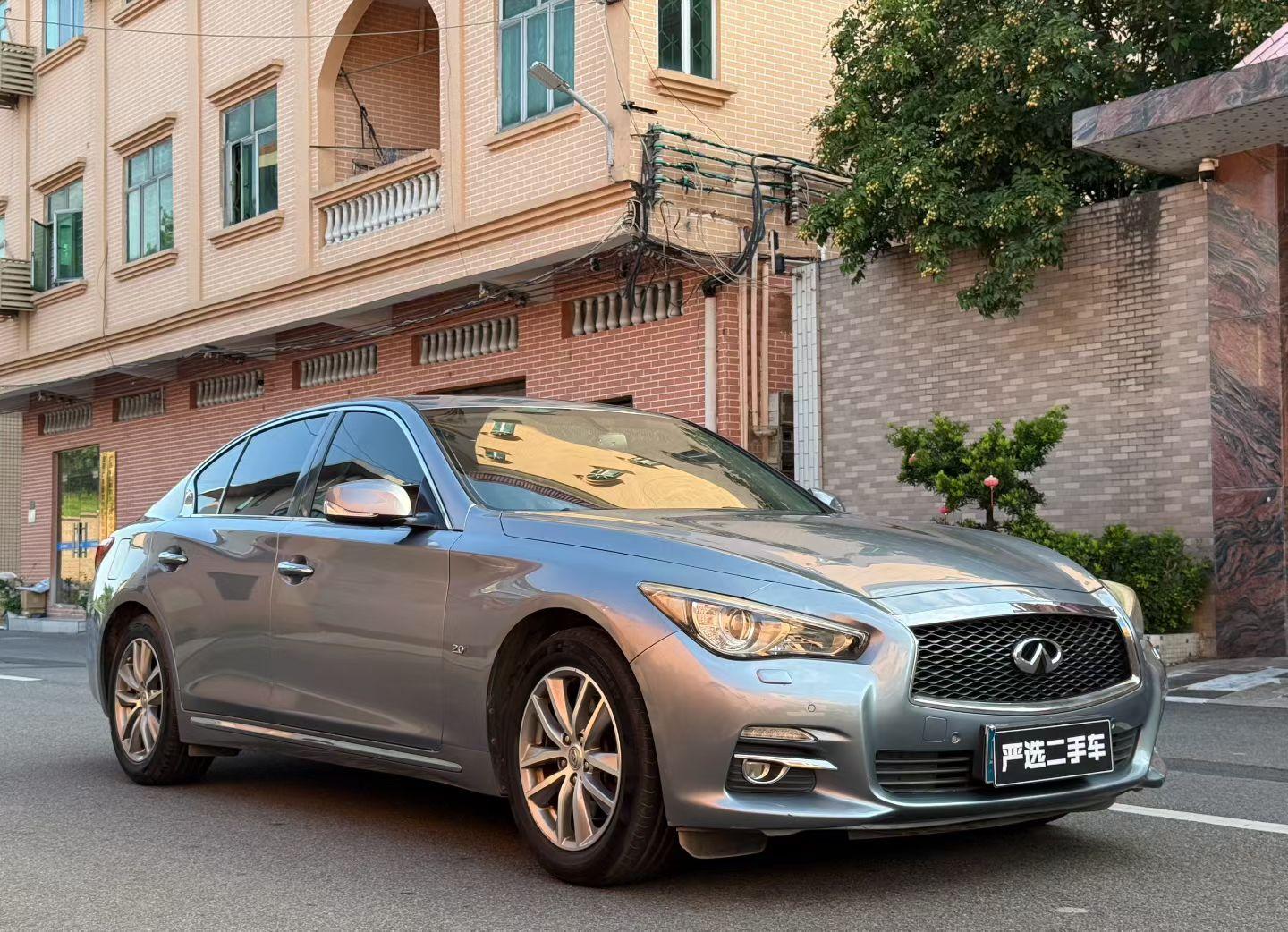 Infiniti Q50L 2016 thumb 10