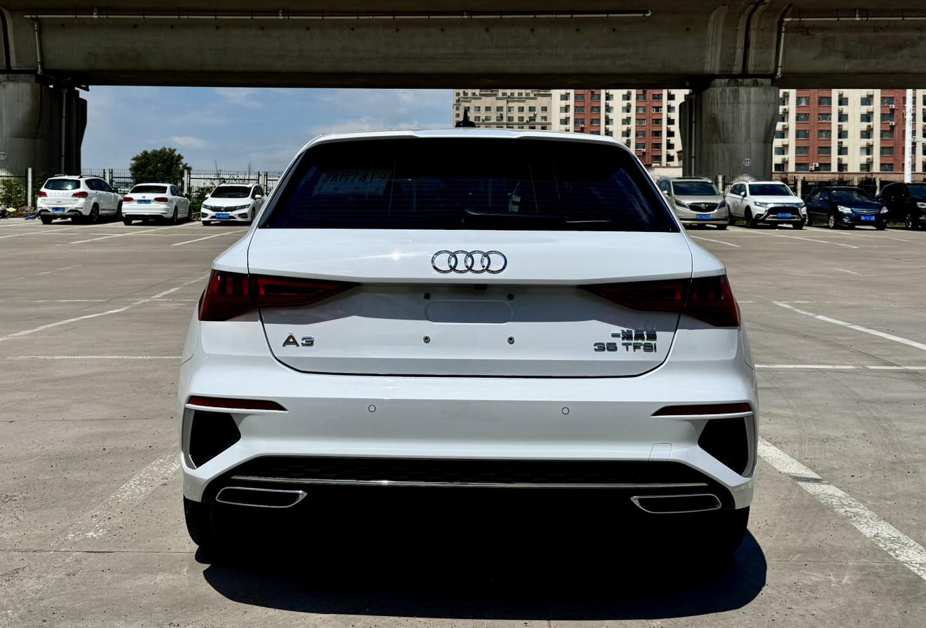 Audi A3 2023 thumb 3