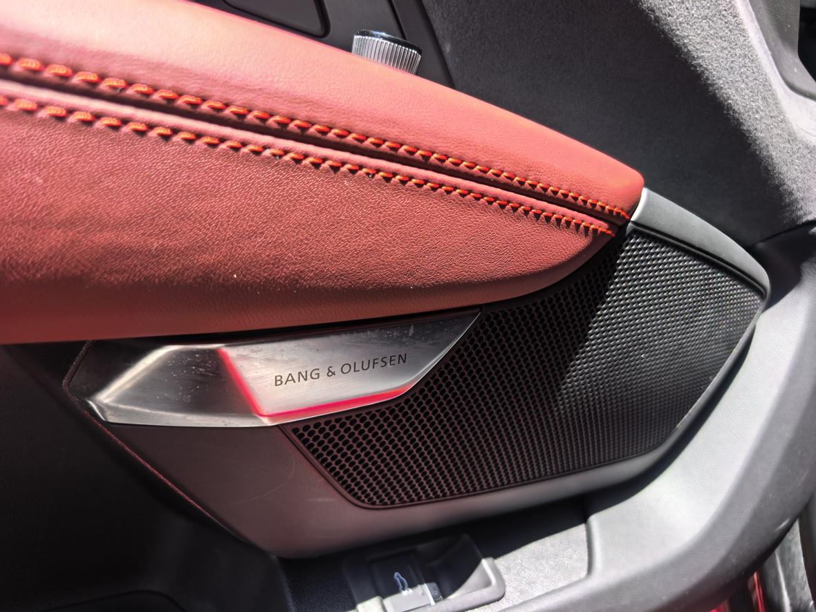 Audi e-tron GT 2023 thumb 2