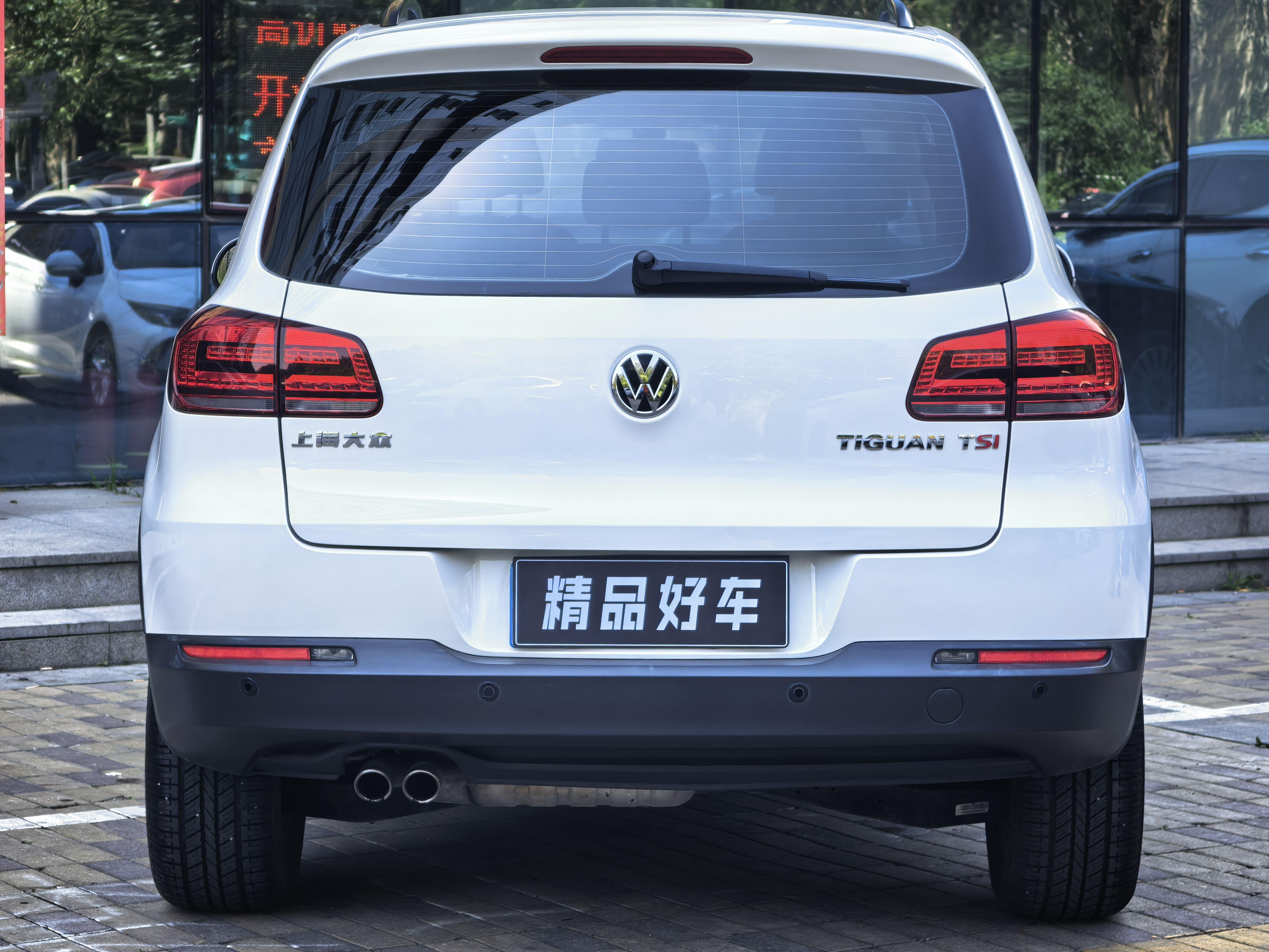 Volkswagen Tiguan 2015 thumb 2