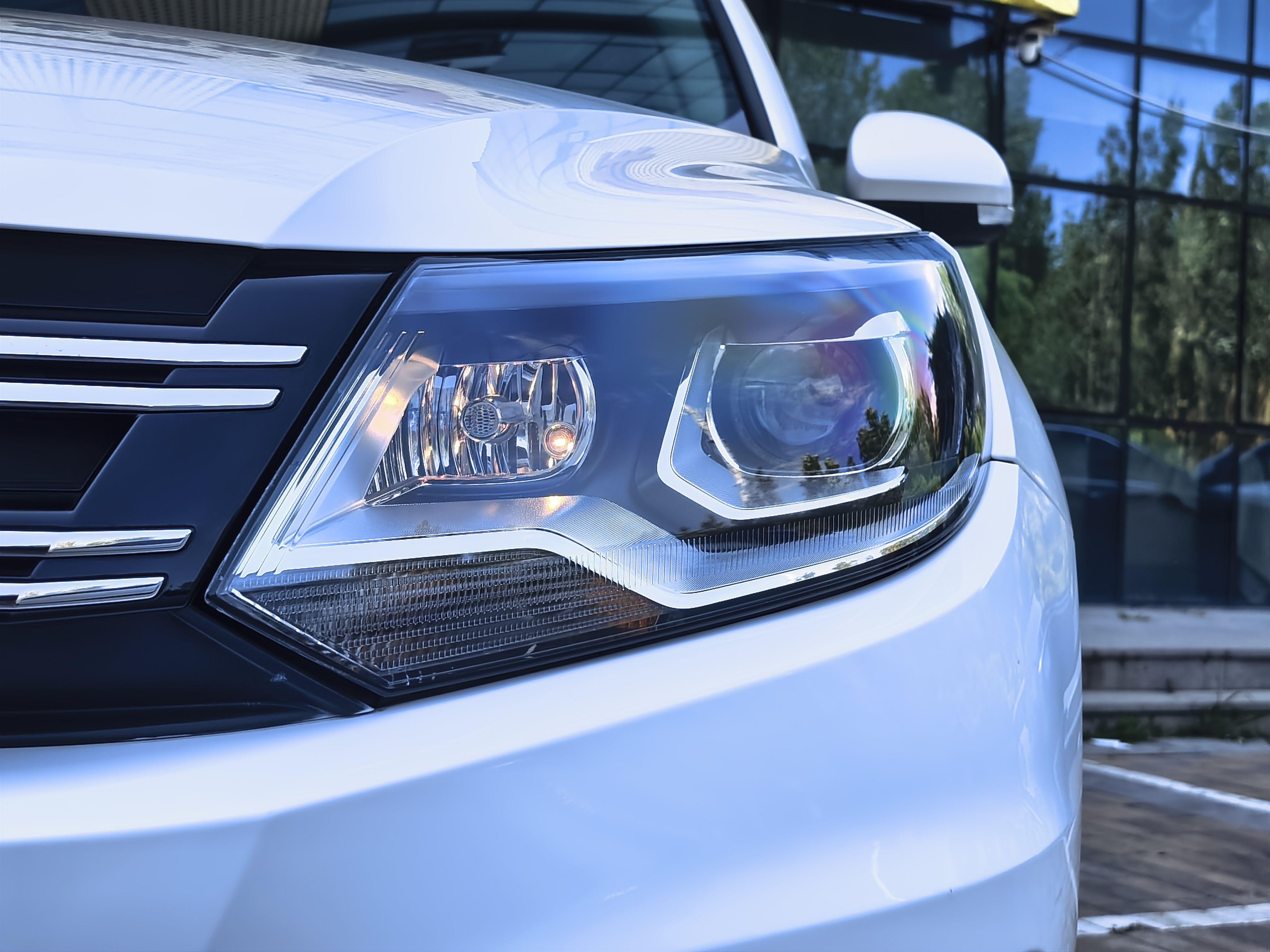Volkswagen Tiguan 2015 thumb 4