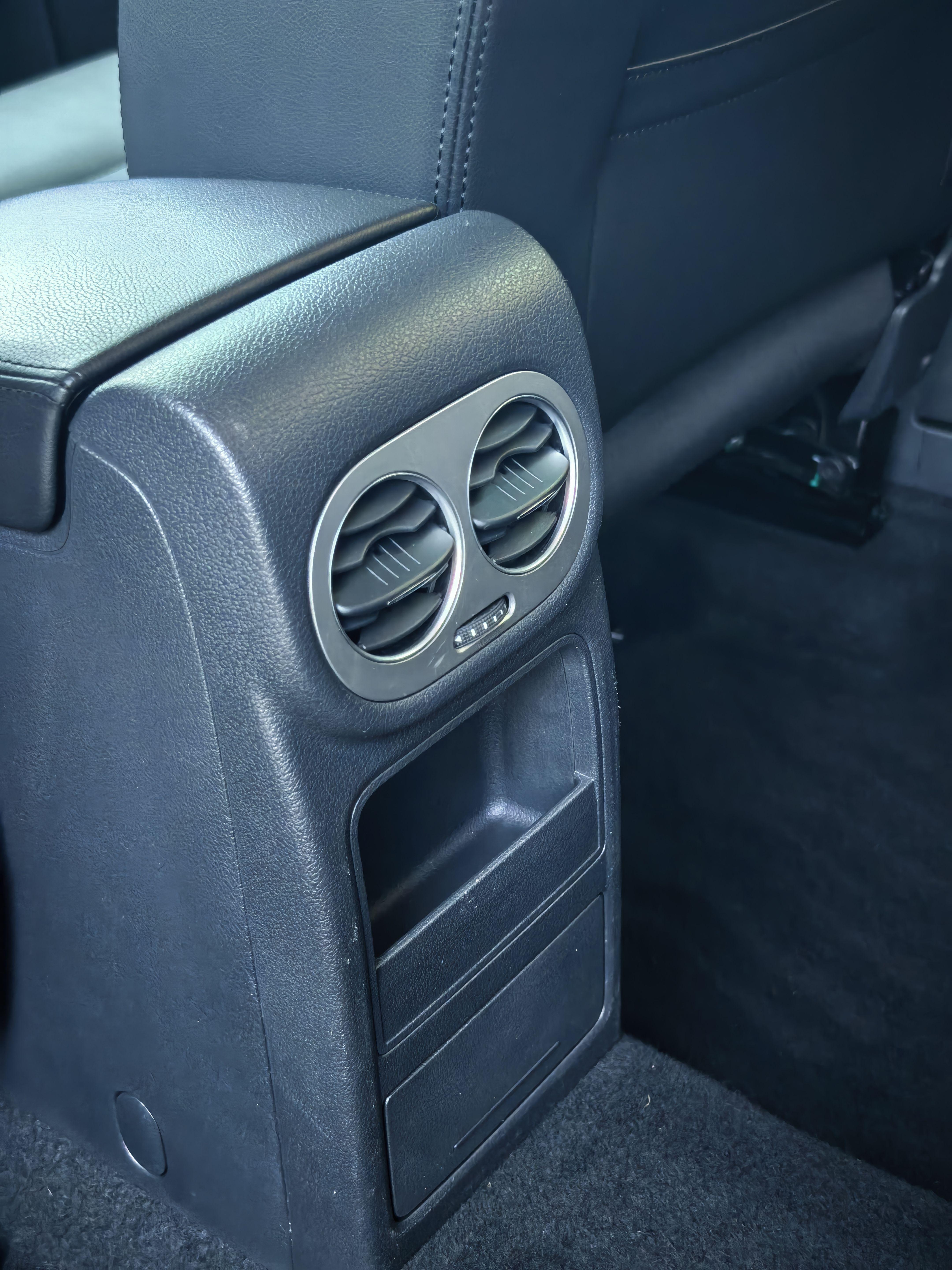 Volkswagen Tiguan 2015 thumb 12