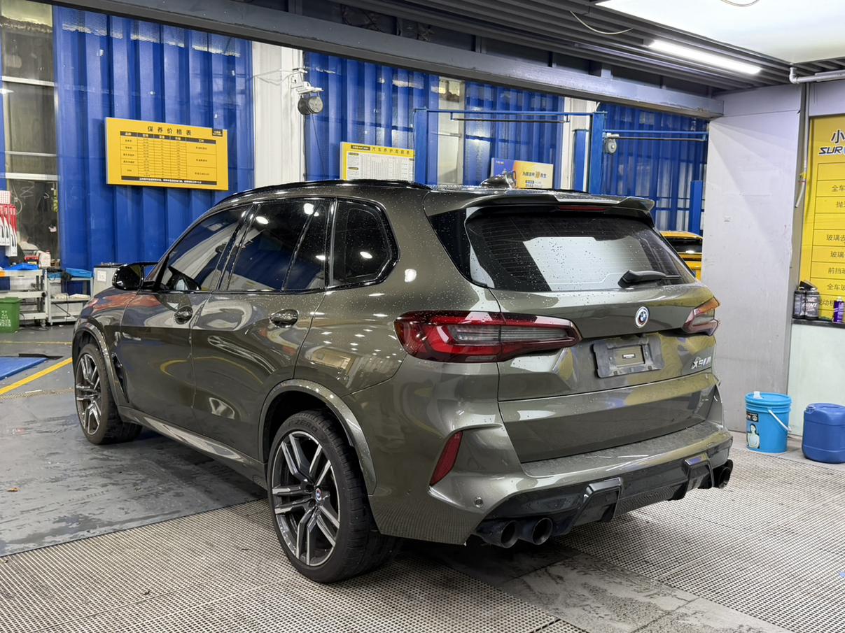 BMW X5 M 2022 thumb 2