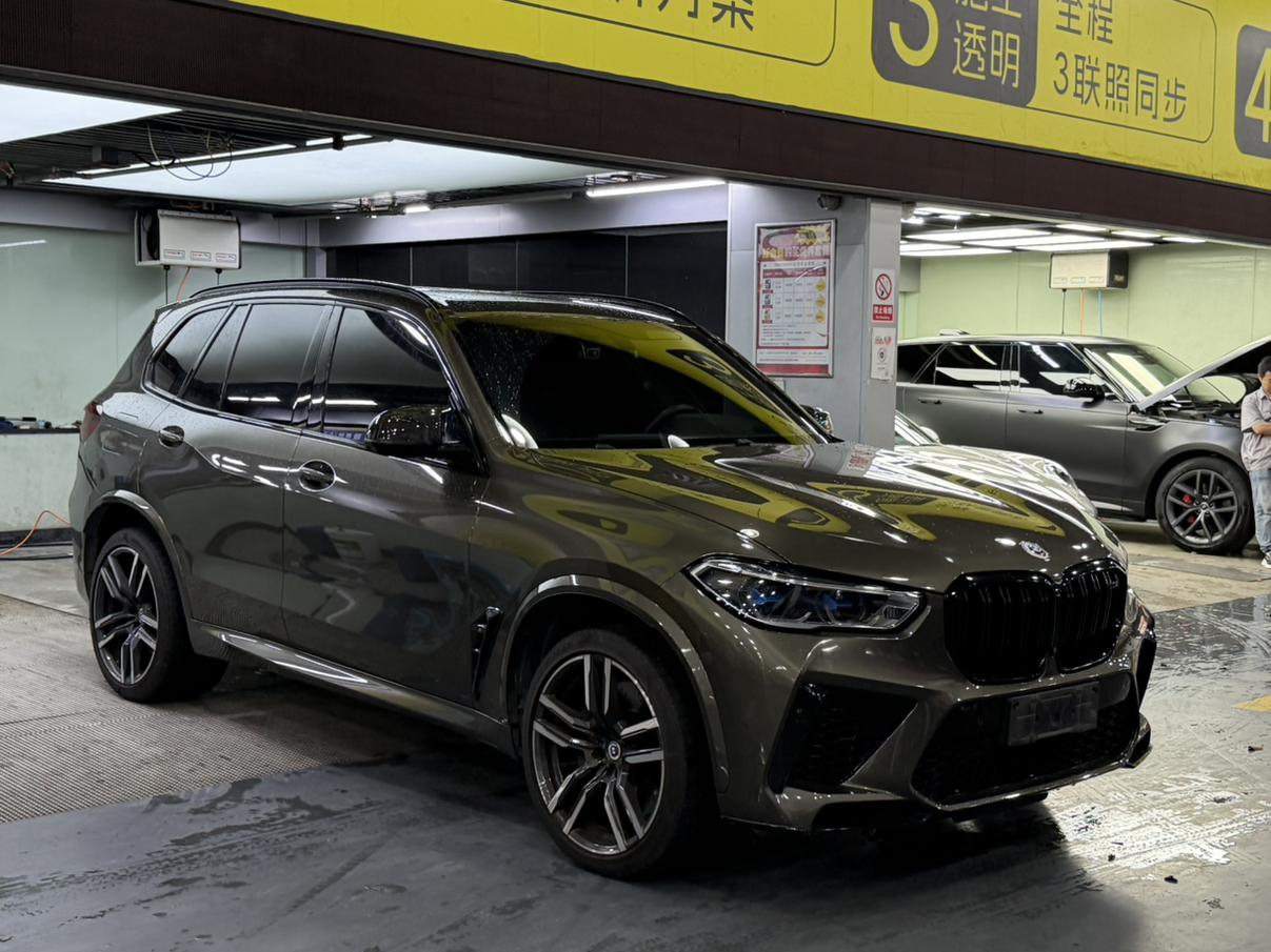 BMW X5 M 2022 thumb 11
