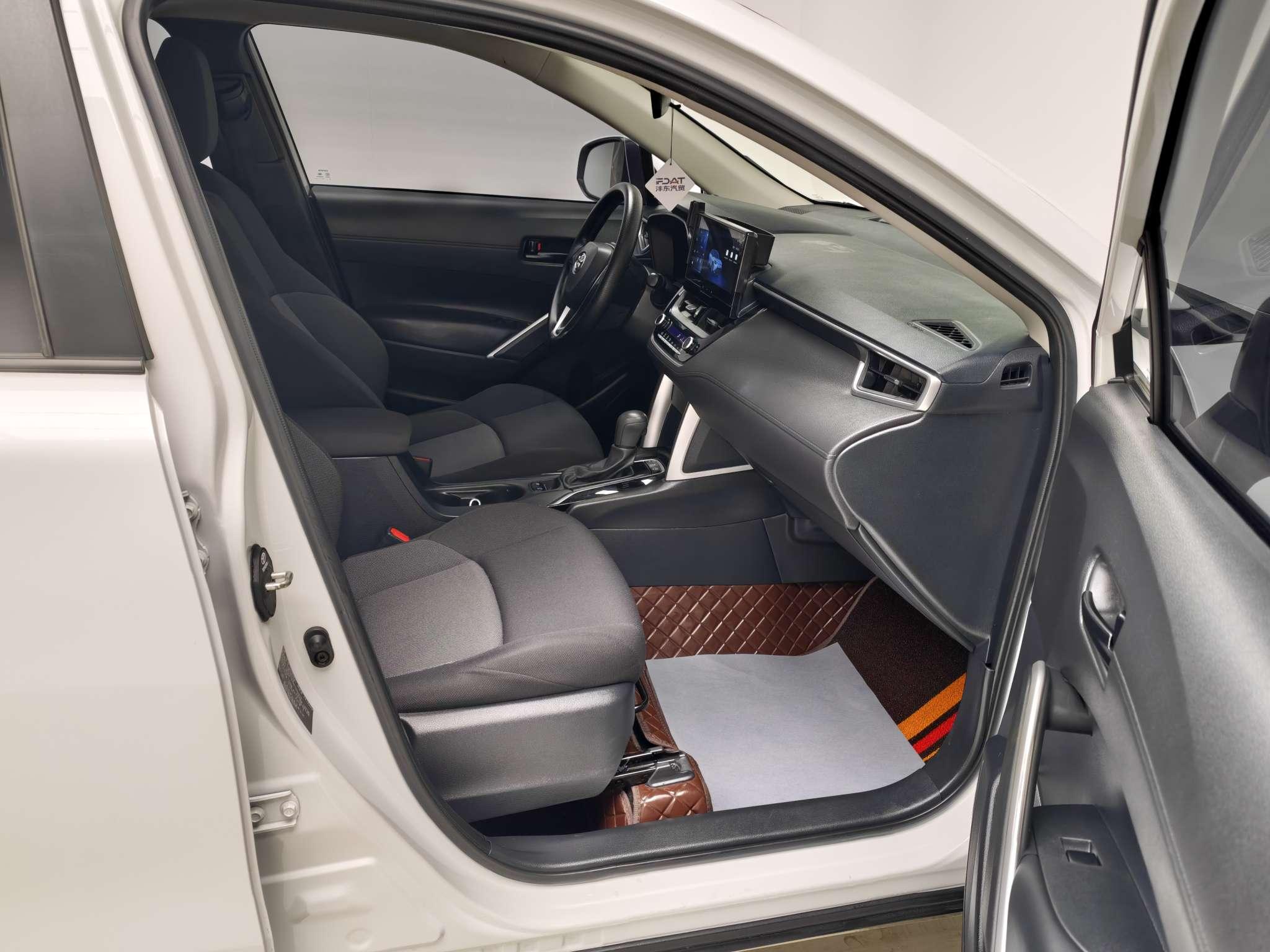 Toyota Frontlander 2023 thumb 9