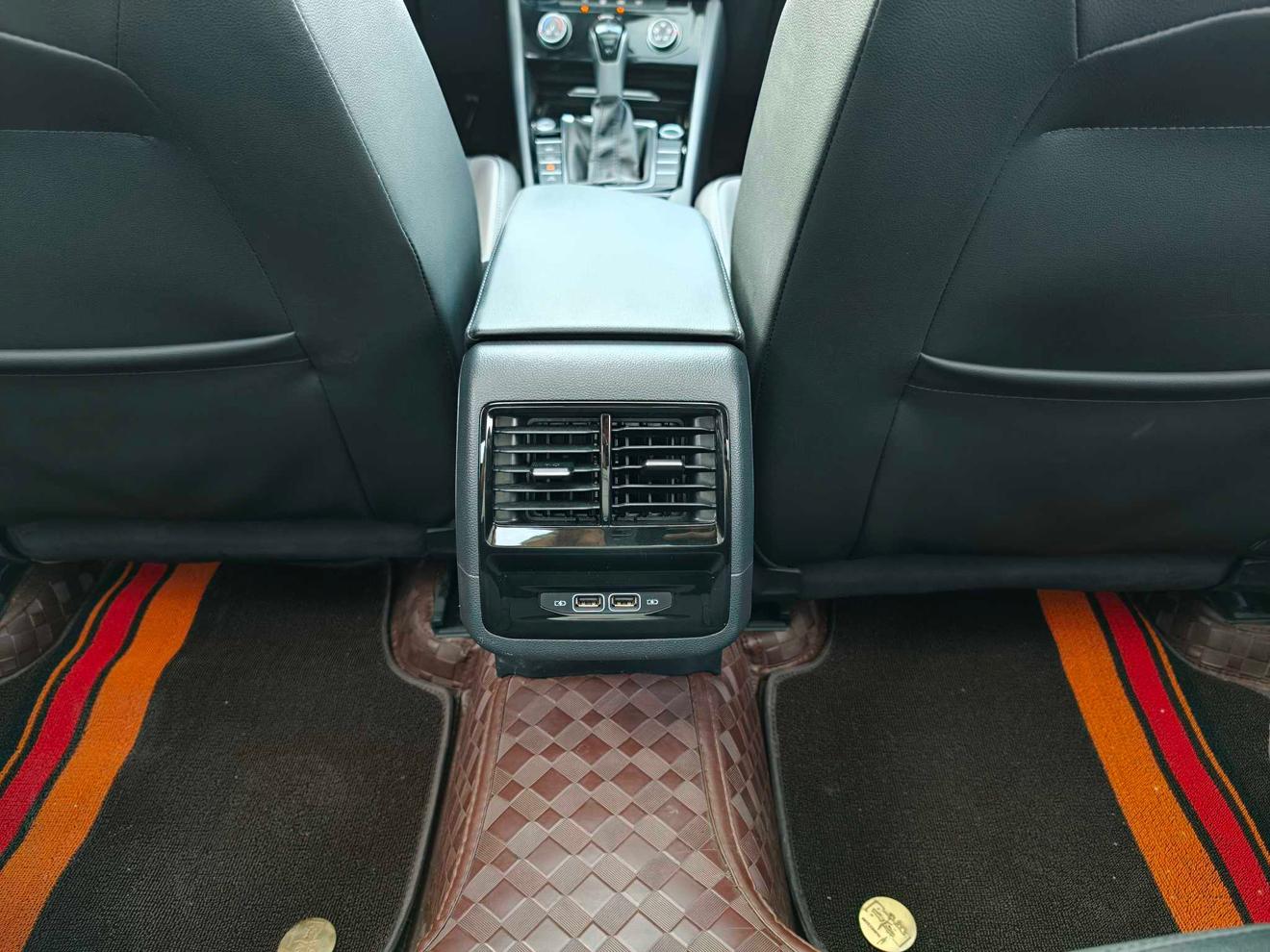 Volkswagen Sagitar 2022 thumb 8