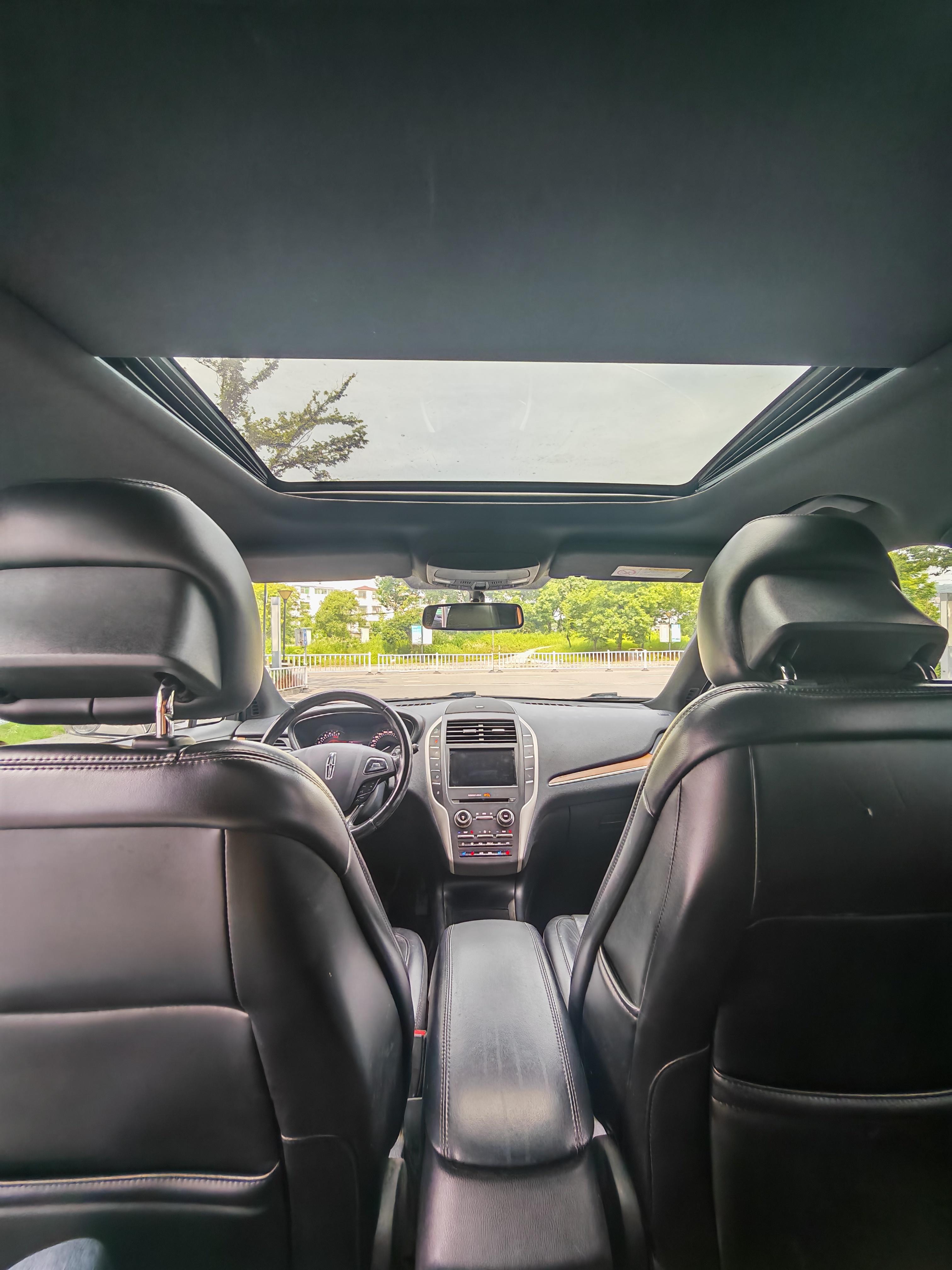 Lincoln MKC 2018 thumb 12