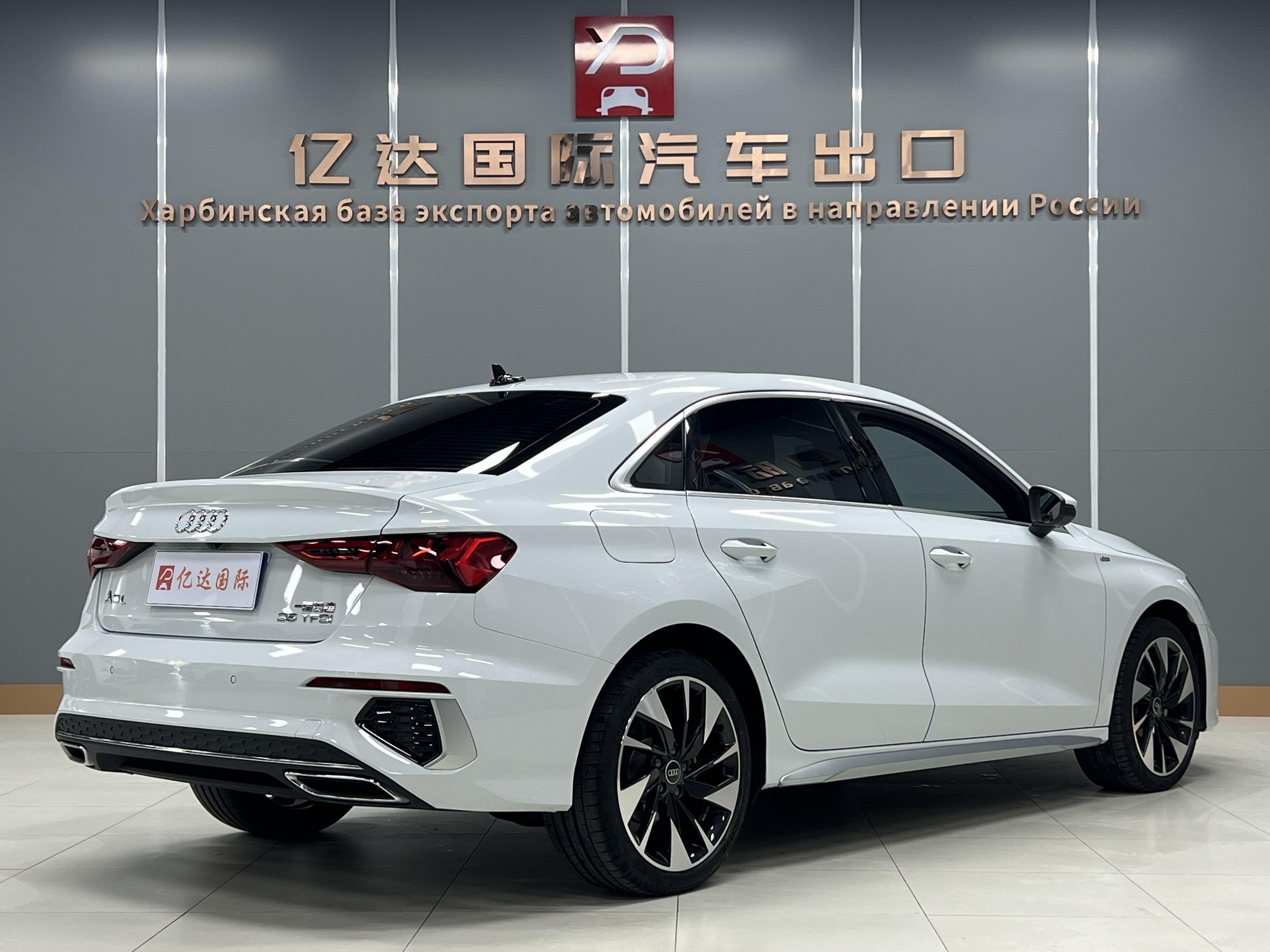 Audi A3 2022 thumb 4