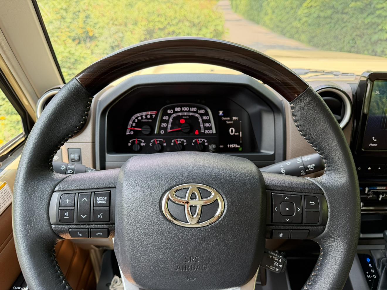 Toyota 70 2025 thumb 11