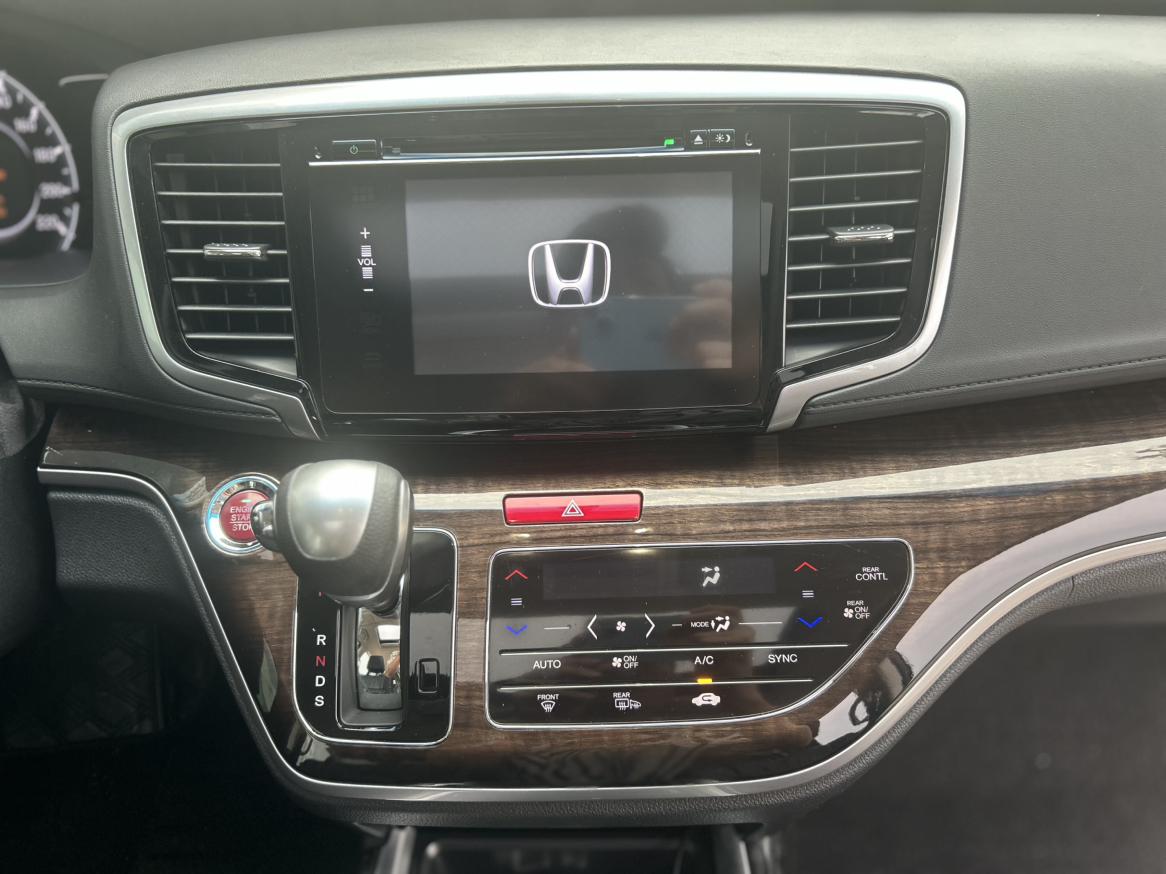 Honda Odyssey 2015 thumb 11