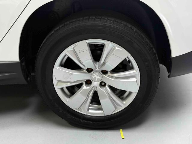 Peugeot 2008 2014 thumb 7
