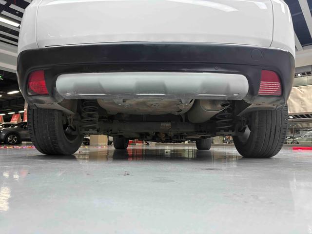 Peugeot 2008 2014 thumb 12