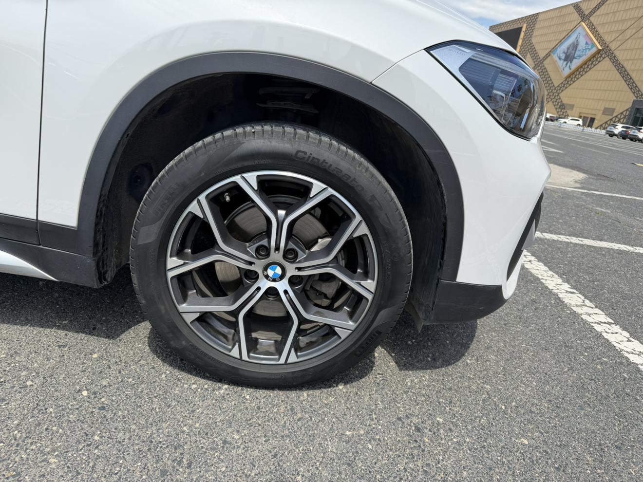 BMW X1 2022 thumb 7