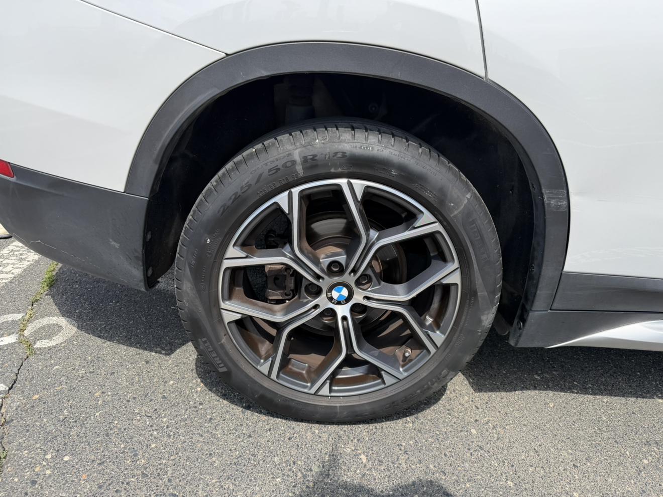 BMW X1 2022 thumb 11