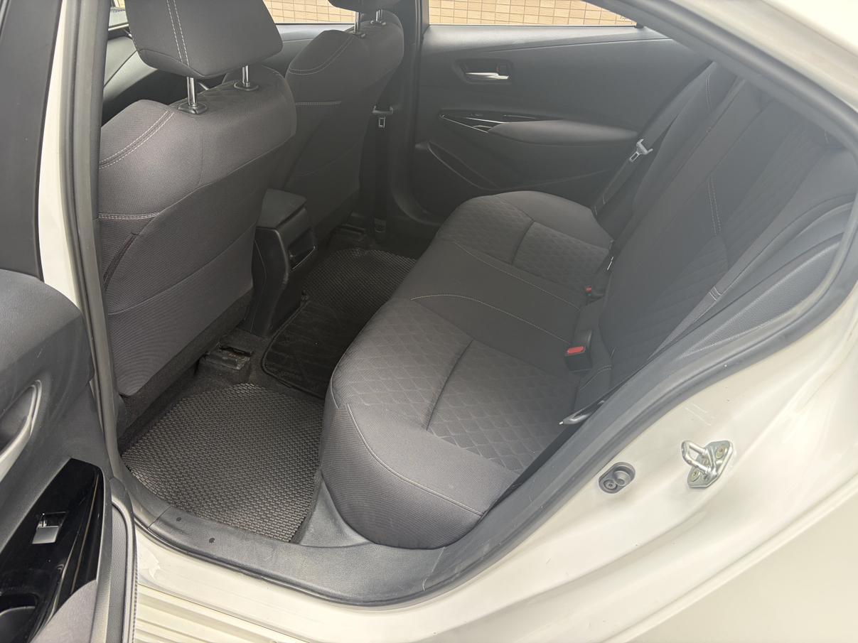 Toyota Crown 2022 thumb 8