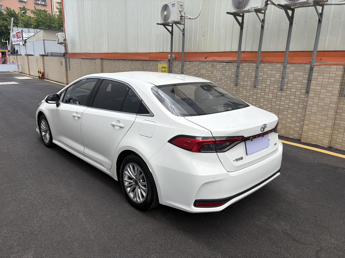 Toyota Crown 2022 thumb 12