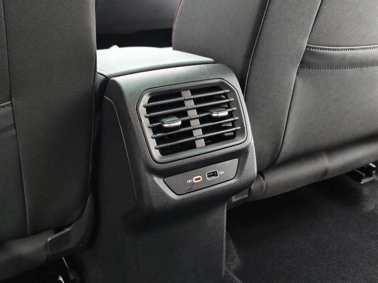 Volkswagen Lamando 2022 thumb 4