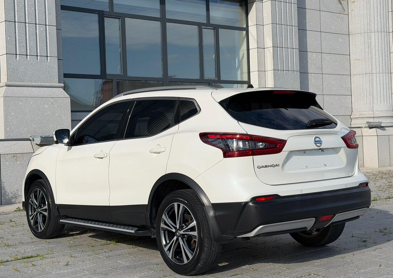 Nissan Qashqai+2 2021 thumb 2