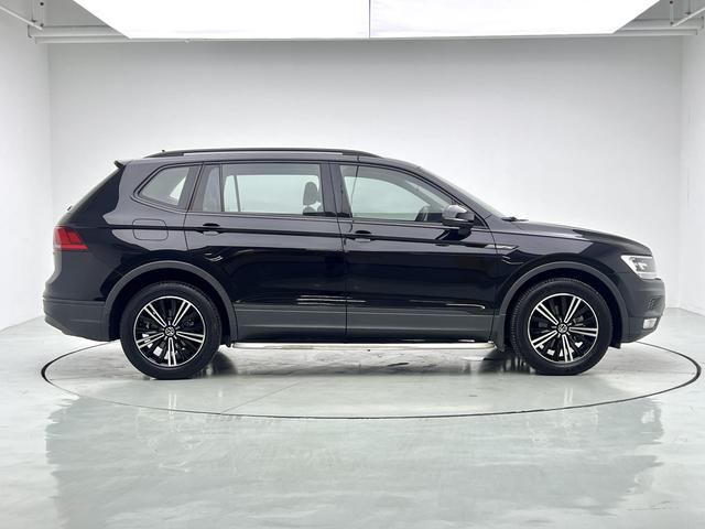 Volkswagen Tiguan 2021 thumb 6