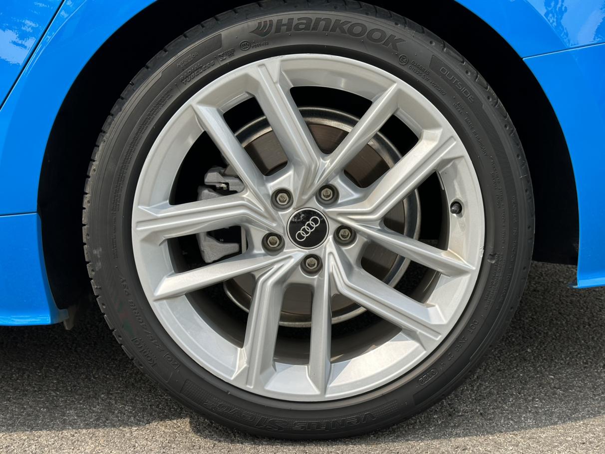 Audi A5 2022 thumb 5