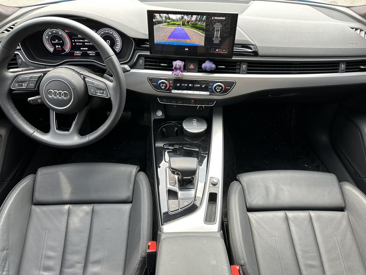 Audi A5 2022 thumb 9
