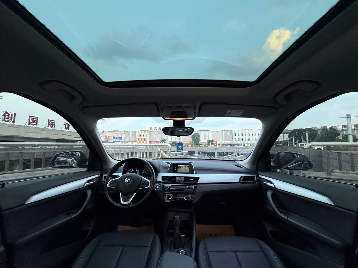 BMW X1 2019 thumb 6