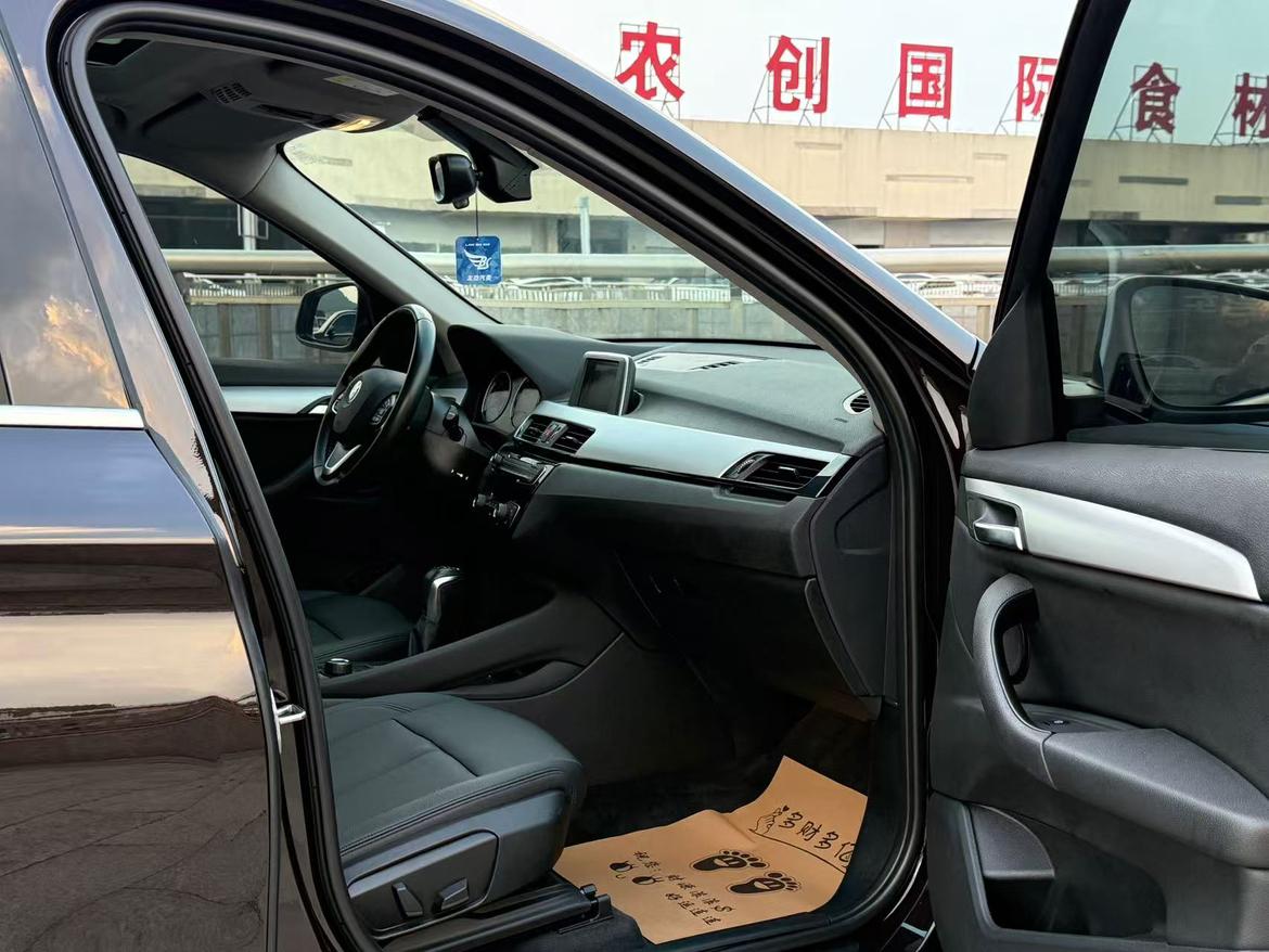 BMW X1 2019 thumb 7