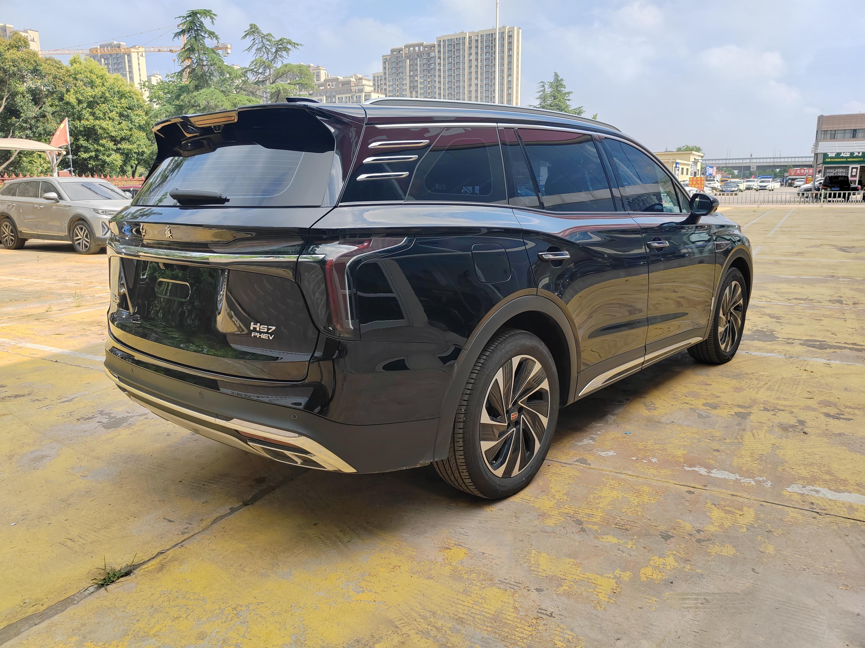 Hongqi HS7 PHEV 2024 thumb 3