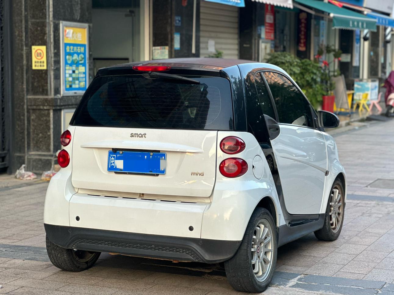 Smart Fortwo 2013 thumb 4