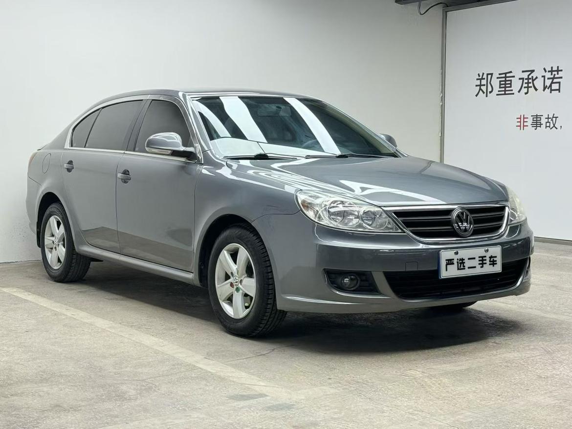 Volkswagen Lavida XR 2013 thumb 10