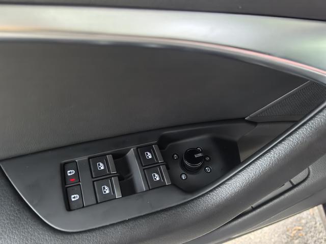 Audi A6 2019 thumb 12